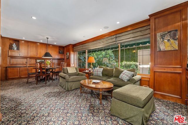 2792 Bottlebrush Drive, Los Angeles, CA 90077