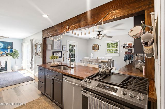 1007 Crystal Drive, Toms River, NJ 08753