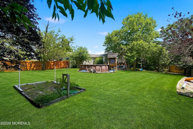 1007 Crystal Drive, Toms River, NJ 08753
