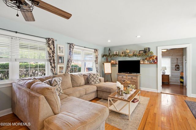 1007 Crystal Drive, Toms River, NJ 08753
