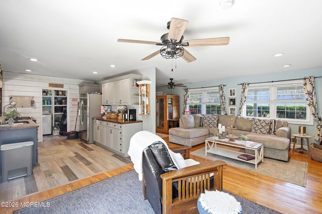 1007 Crystal Drive, Toms River, NJ 08753