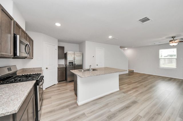 7027 Cedar Breeze Court, Cypress, TX 77433