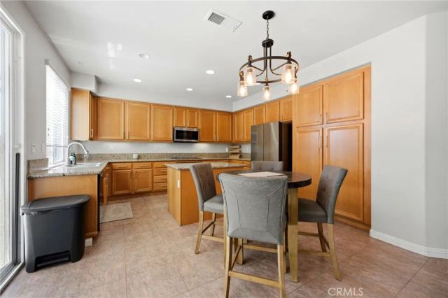 10062 Deville, Moreno Valley, CA 92557