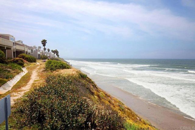 1819 Milbank Rd., Encinitas, CA 92024