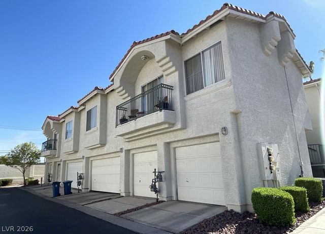 6201 East Lake Mead Boulevard 204, Las Vegas, NV 89156