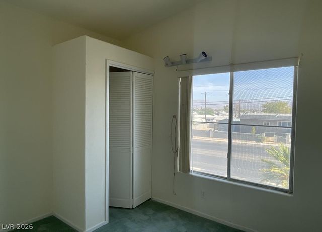 6201 East Lake Mead Boulevard 204, Las Vegas, NV 89156