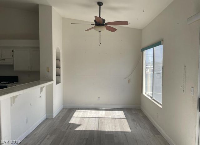 6201 East Lake Mead Boulevard 204, Las Vegas, NV 89156