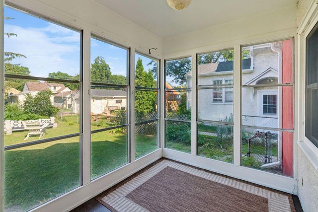 1605 Merrill Street, Saint Paul, MN 55108