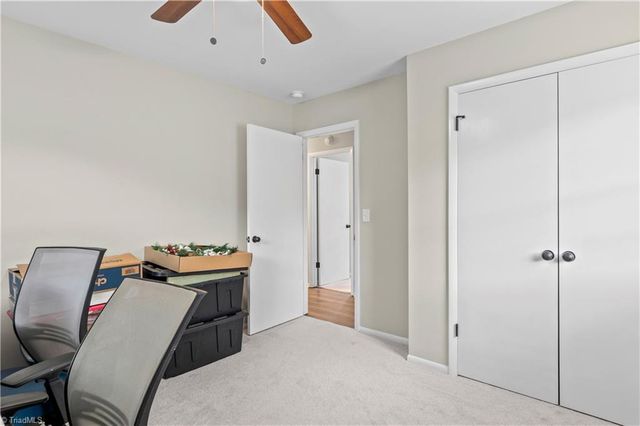 2542 Wood Valley Road, Winston-salem, NC 27106