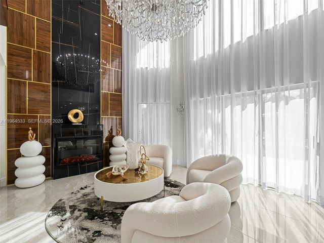 6180 Pine Tree Drive, Miami Beach, FL 33140
