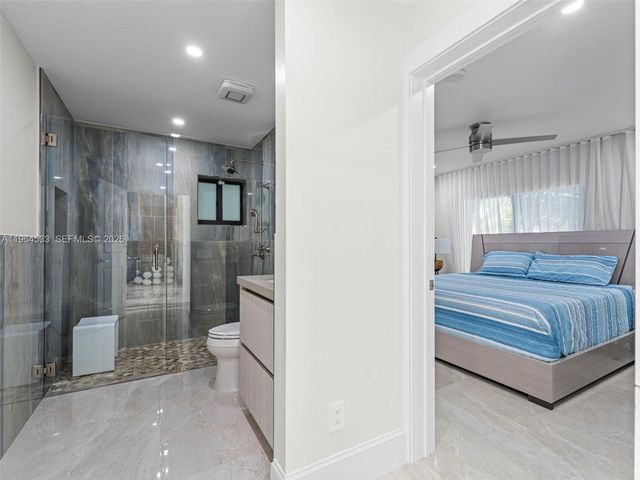 6180 Pine Tree Drive, Miami Beach, FL 33140