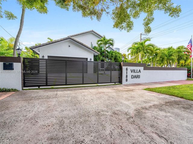 6180 Pine Tree Drive, Miami Beach, FL 33140