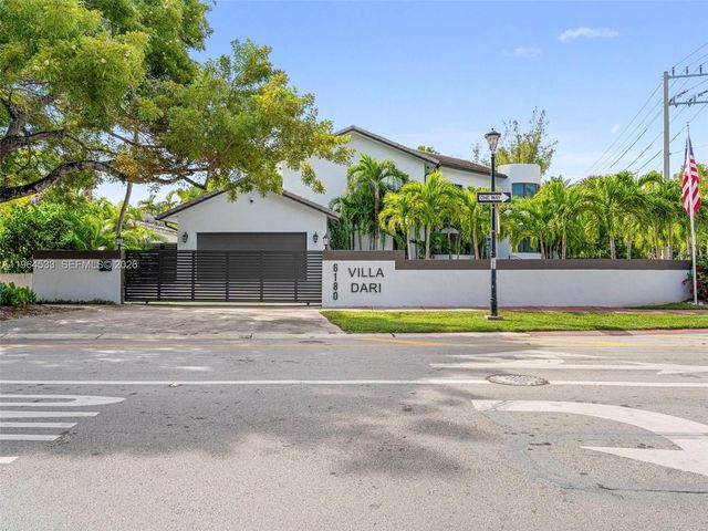 6180 Pine Tree Drive, Miami Beach, FL 33140
