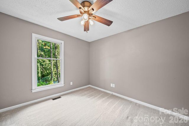 821 Deer Path Place, Mooresville, NC 28115