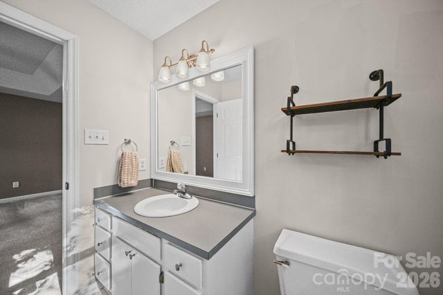 821 Deer Path Place, Mooresville, NC 28115