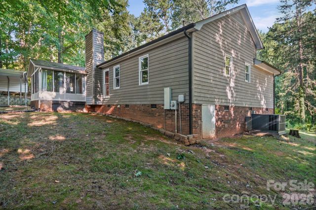 821 Deer Path Place, Mooresville, NC 28115