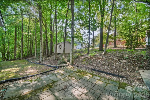 821 Deer Path Place, Mooresville, NC 28115