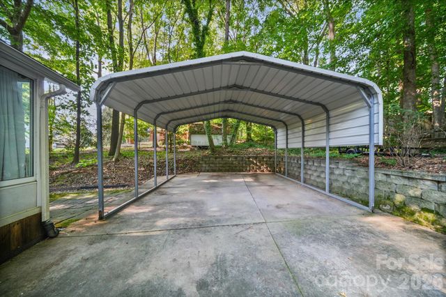 821 Deer Path Place, Mooresville, NC 28115