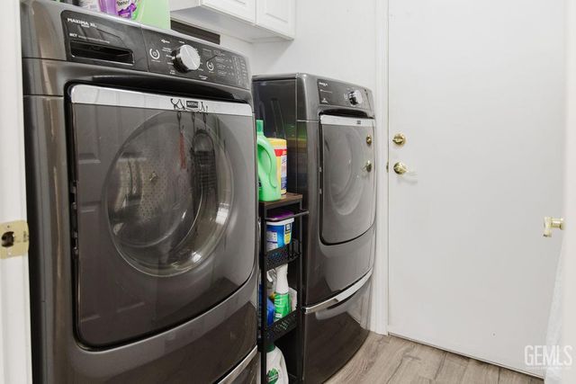 5111 Via Viretta Drive, Bakersfield, CA 93308