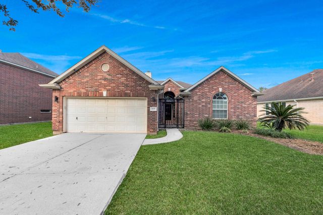 1819 Misty Falls Lane, Richmond, TX 77406
