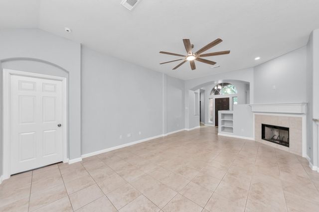 1819 Misty Falls Lane, Richmond, TX 77406