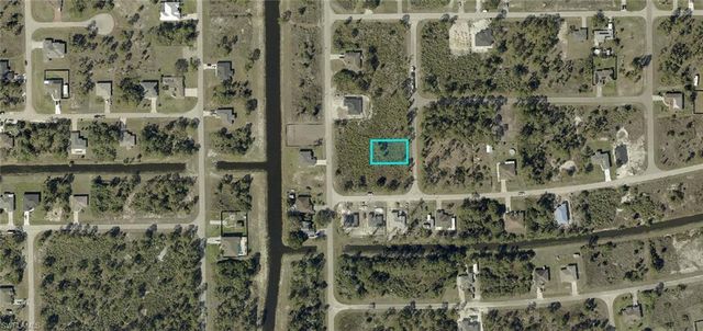 820 Bajo AVE S, Lehigh Acres, FL 33974