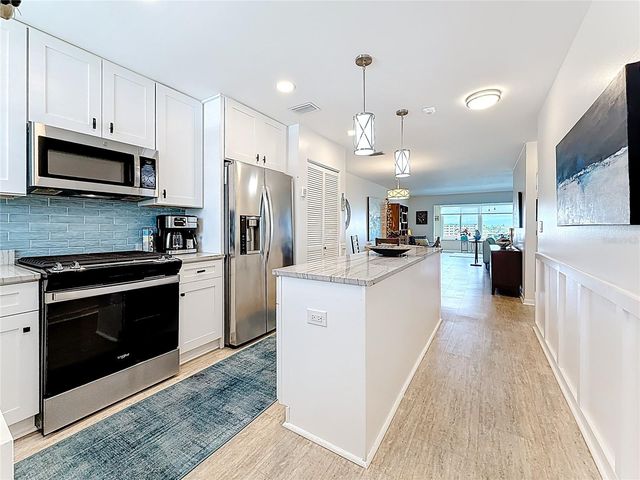 5925 SHORE BOULEVARD S 611, Gulfport, FL 33707