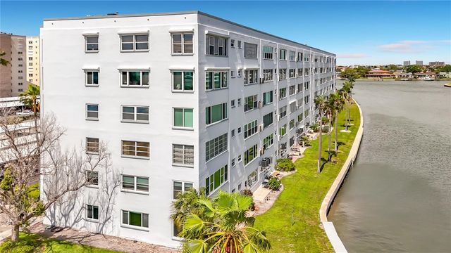 5925 SHORE BOULEVARD S 611, Gulfport, FL 33707