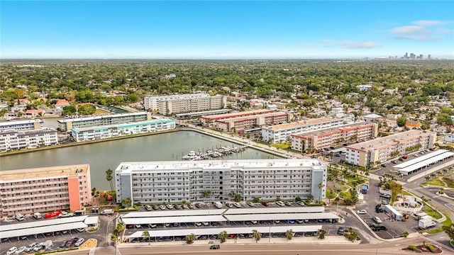 5925 SHORE BOULEVARD S 611, Gulfport, FL 33707