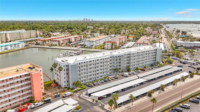 5925 SHORE BOULEVARD S 611, Gulfport, FL 33707