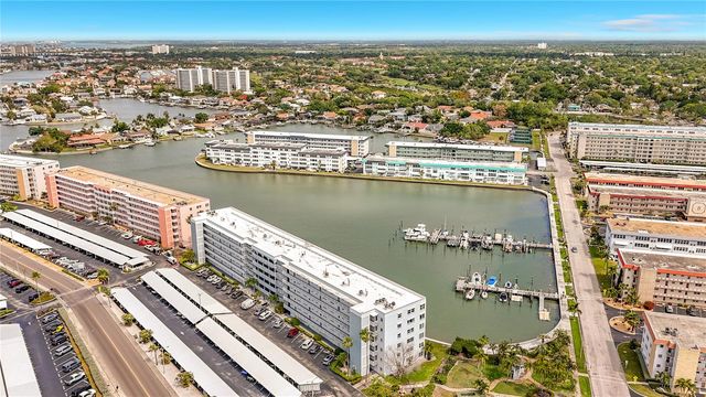 5925 SHORE BOULEVARD S 611, Gulfport, FL 33707