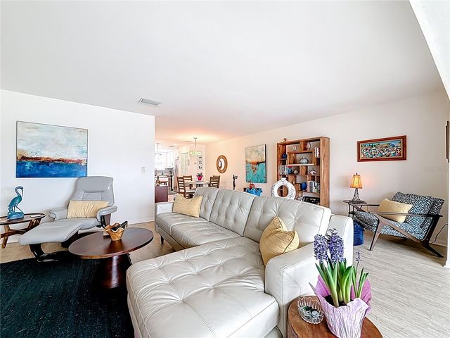 5925 SHORE BOULEVARD S 611, Gulfport, FL 33707