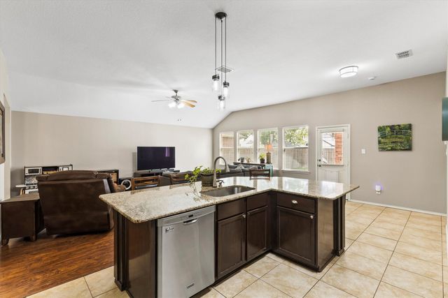 2015 Highland Drive, Wylie, TX 75098