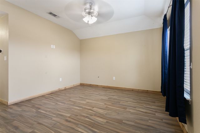 608 Mesquite Drive, Rio Vista, TX 76093