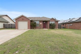 608 Mesquite Drive, Rio Vista, TX 76093