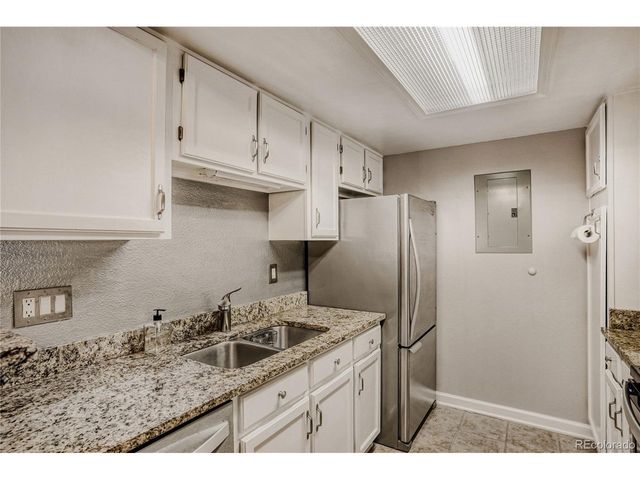 8225 Fairmount Dr 104, Denver, CO 80247