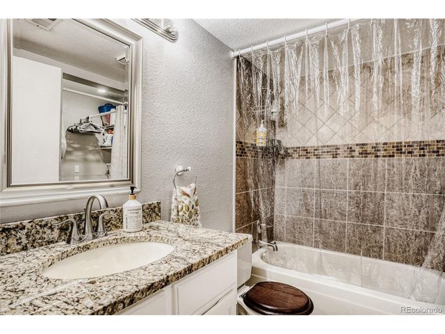 8225 Fairmount Dr 104, Denver, CO 80247