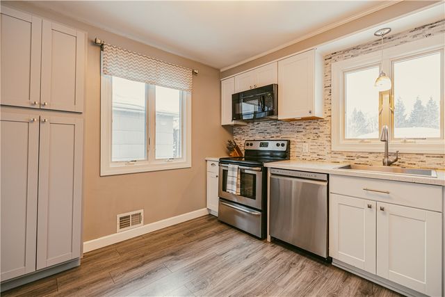 48 Willowen Drive, Irondequoit, NY 14609