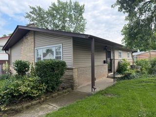 13514 Short Drive, Crestwood, IL 60418