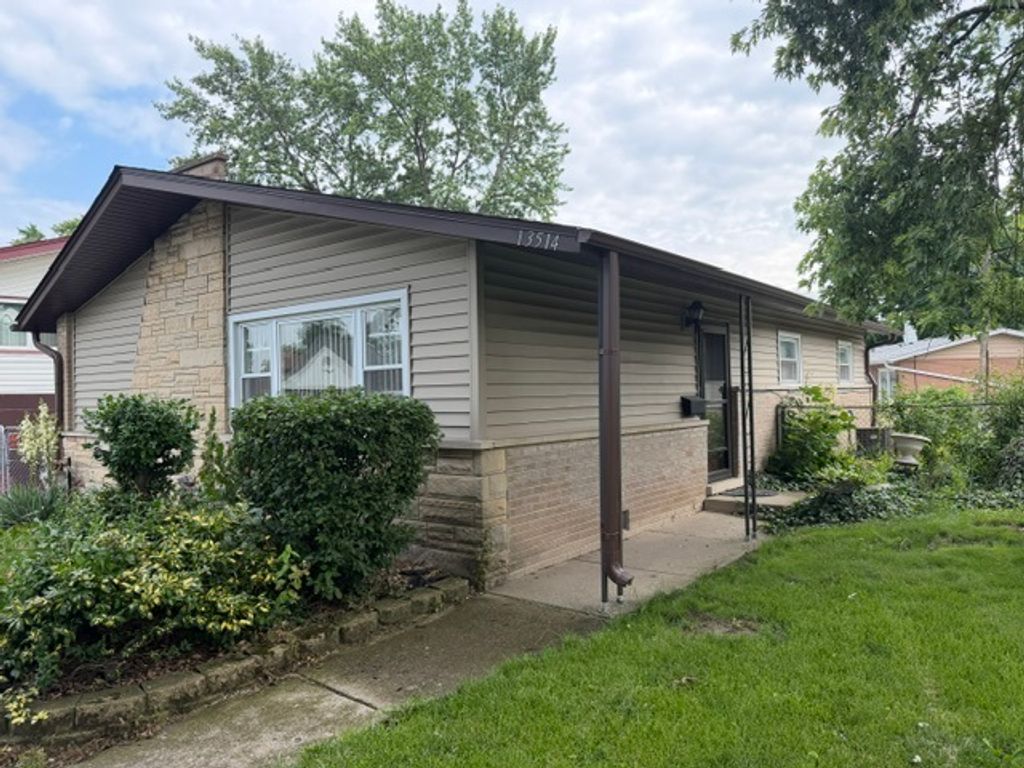 13514 Short Drive, Crestwood, IL 60418