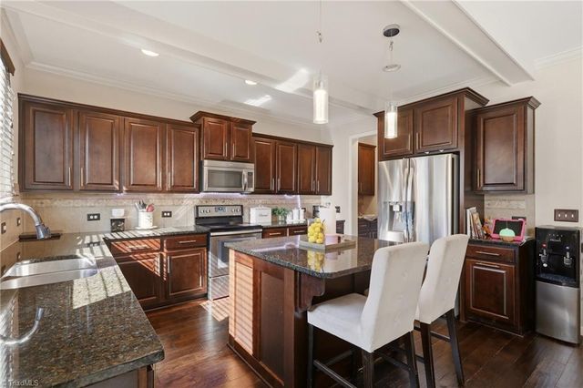 4246 Wedge Drive, Pfafftown, NC 27040