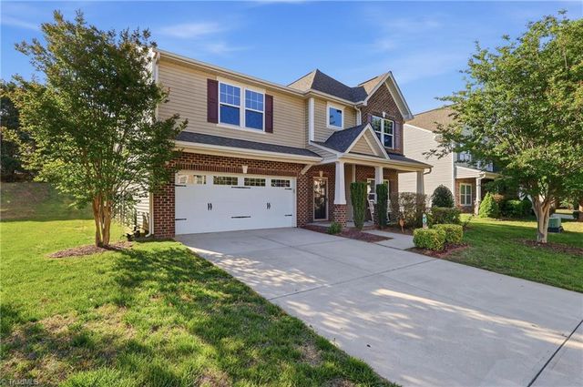 4246 Wedge Drive, Pfafftown, NC 27040