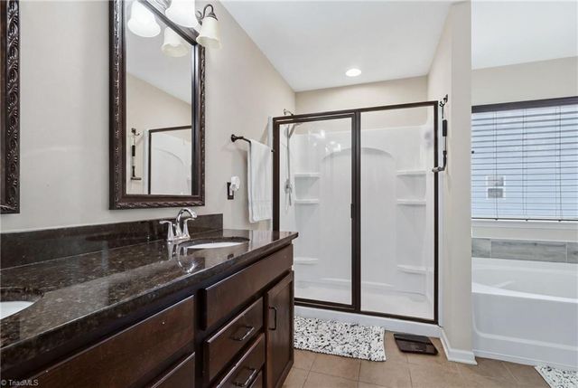 4246 Wedge Drive, Pfafftown, NC 27040