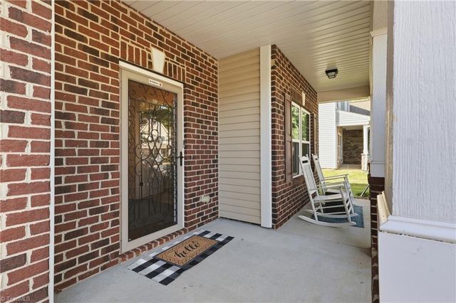 4246 Wedge Drive, Pfafftown, NC 27040