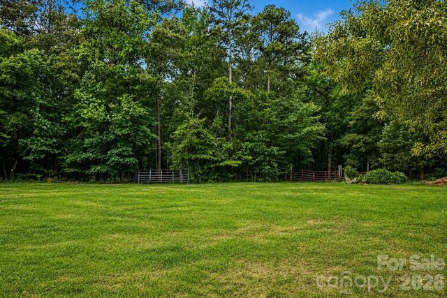 3355 Mary Elizabeth Church Road, Waxhaw, NC 28173