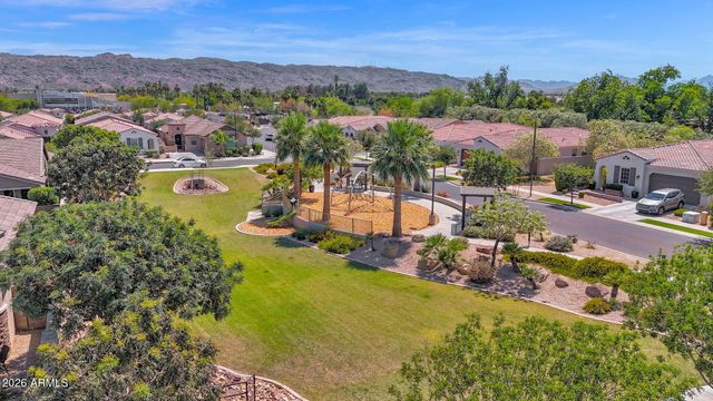 5712 S 28TH Street, Phoenix, AZ 85040