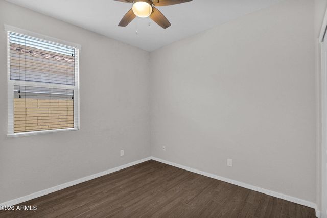 5712 S 28TH Street, Phoenix, AZ 85040