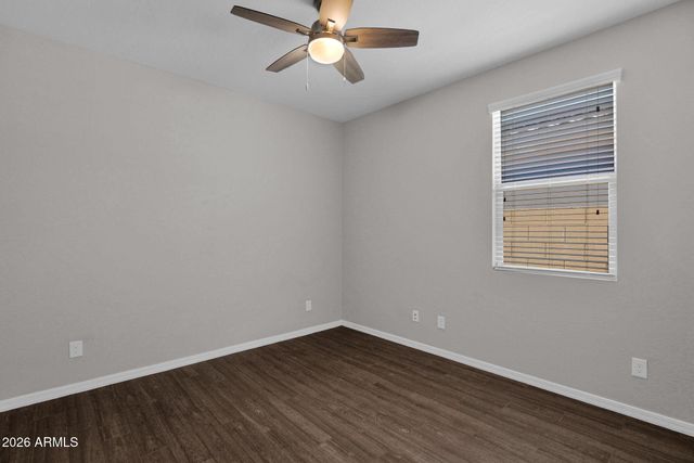 5712 S 28TH Street, Phoenix, AZ 85040