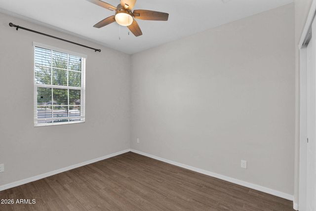 5712 S 28TH Street, Phoenix, AZ 85040