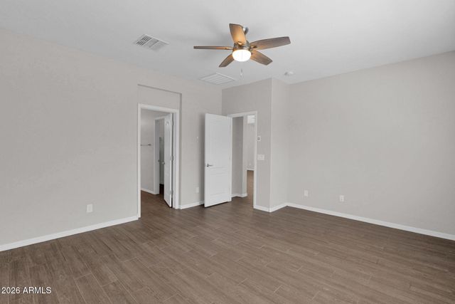 5712 S 28TH Street, Phoenix, AZ 85040
